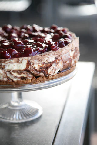 CHOCOLATE CHERRY CHEESECAKE